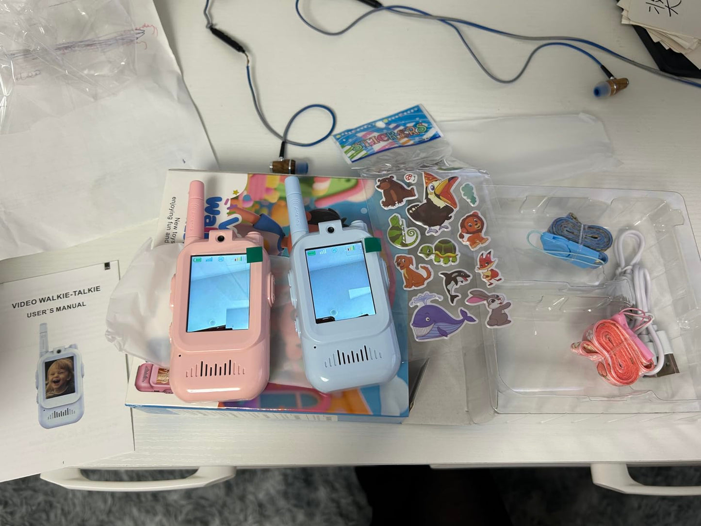 Face-to-Face Video Walkie Talkie for Kids – 2 Pack Rechargeable Video Intercom with LCD Screen